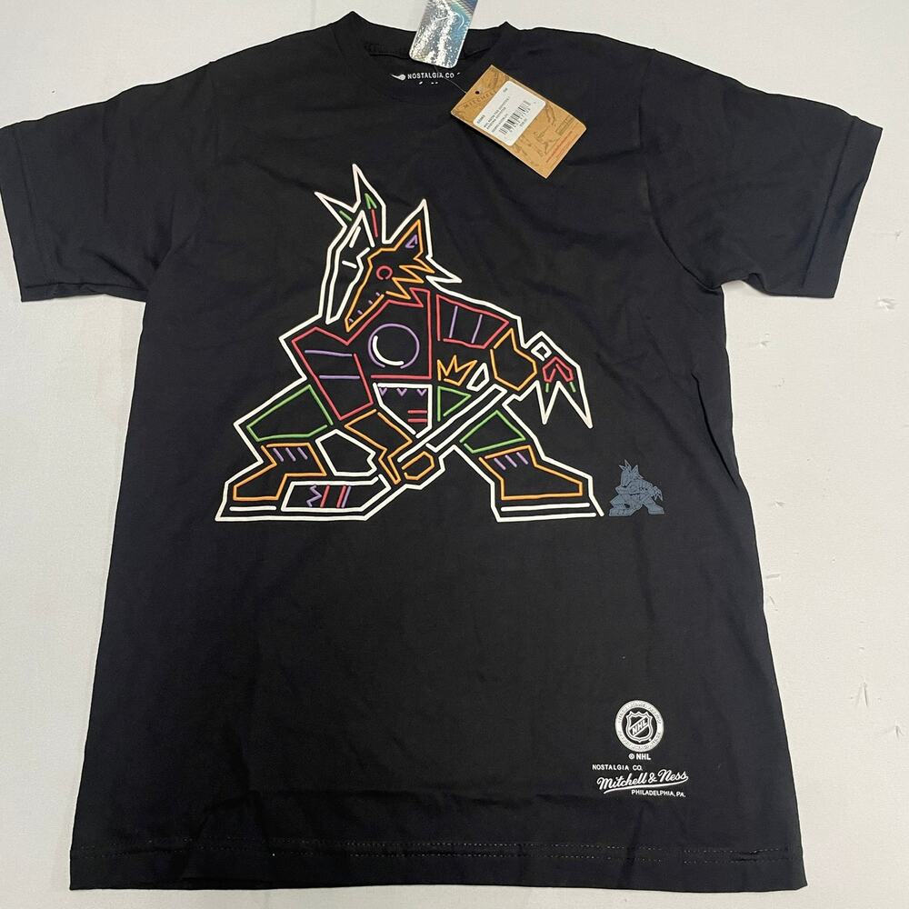 Arizona Coyotes Mitchell & Ness NHL Neon T-Shirt